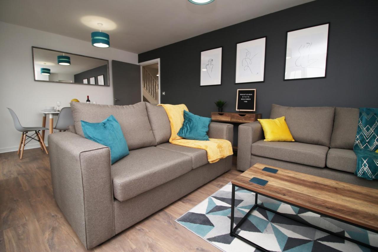 Delft - Spacious Home, High Speed Wi-Fi, Free Parking, Terrace Свіндон Екстер'єр фото